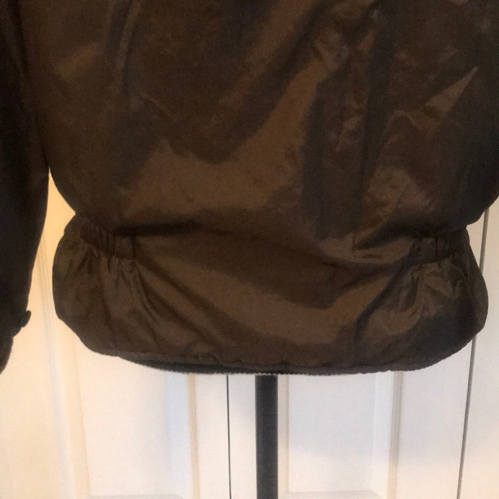 Redhead for her Jacket - Picture 6 of 9